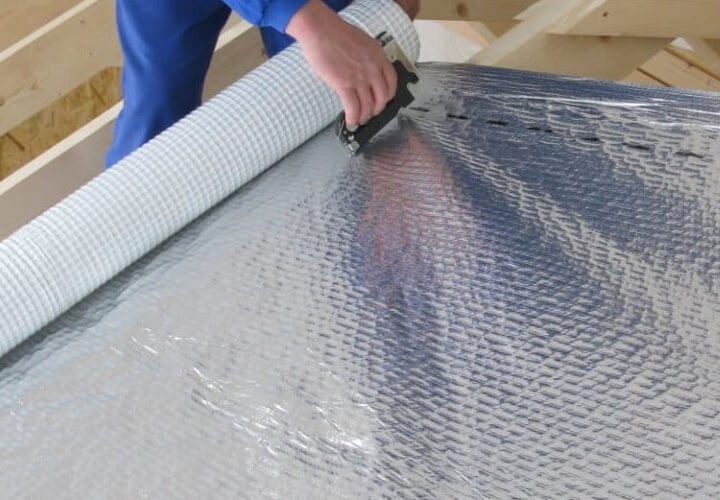 Alutükrös- és párazáró fóliák